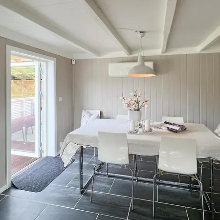 Holiday home 3 Bedroom Beautiful In *